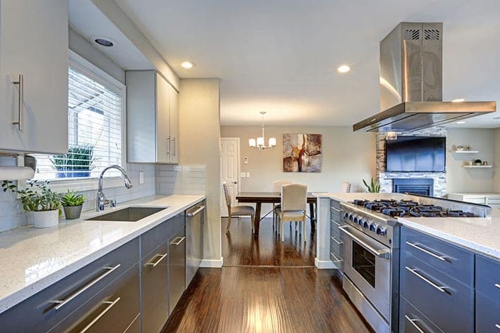 Quartz worktop finish